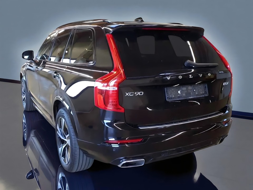 Volvo XC 90 B5 AWD R-Design (2)