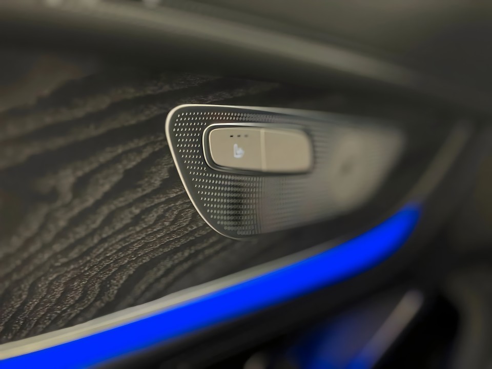 Mercedes-Benz CLS AMG 53 4MATIC+ - foto 23