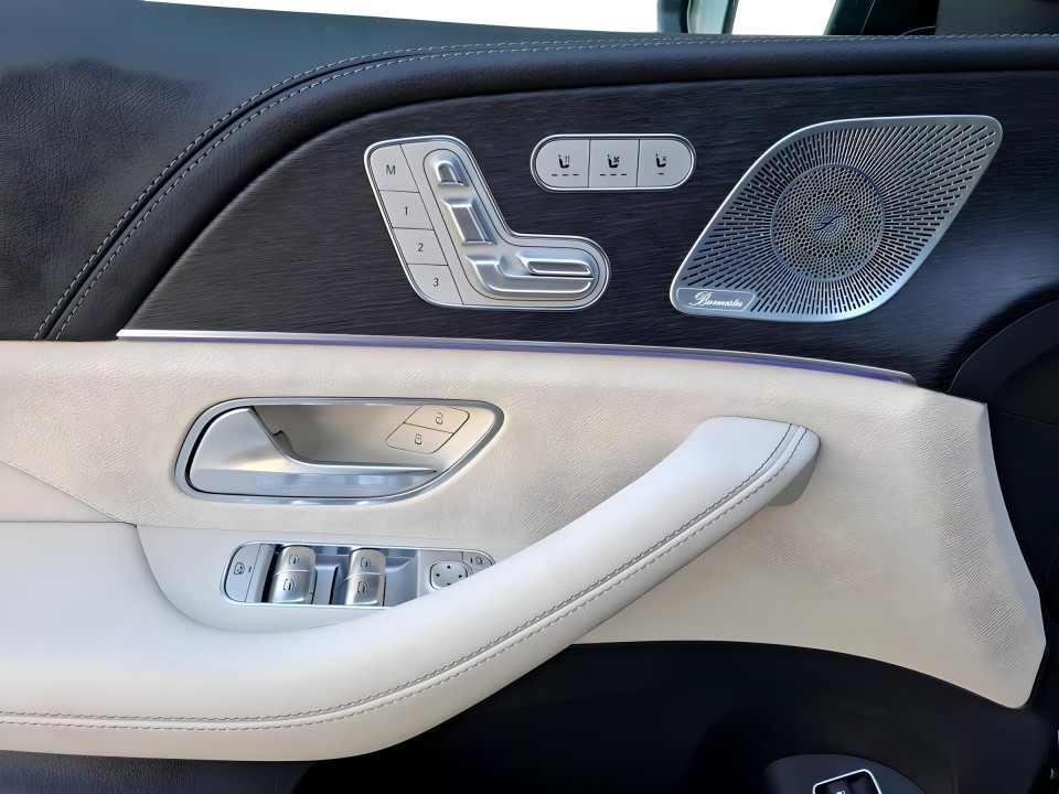 Mercedes-Benz GLE 53 AMG - foto 17