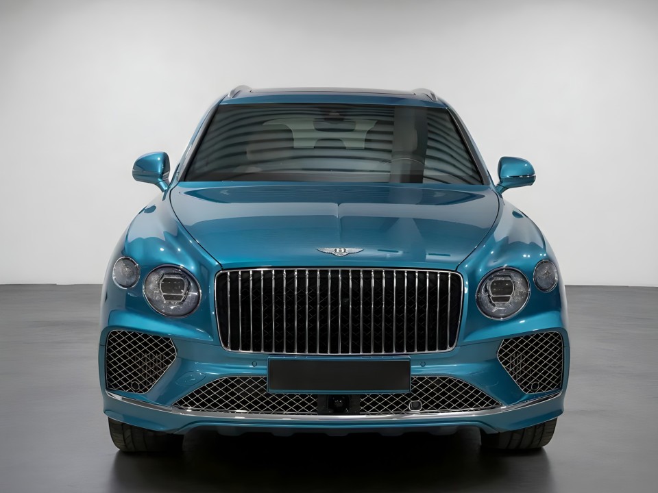 Bentley Bentayga Azure (2)