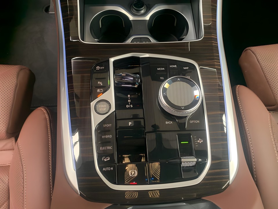 BMW X5 xDrive50e M-Sport Pro - foto 9