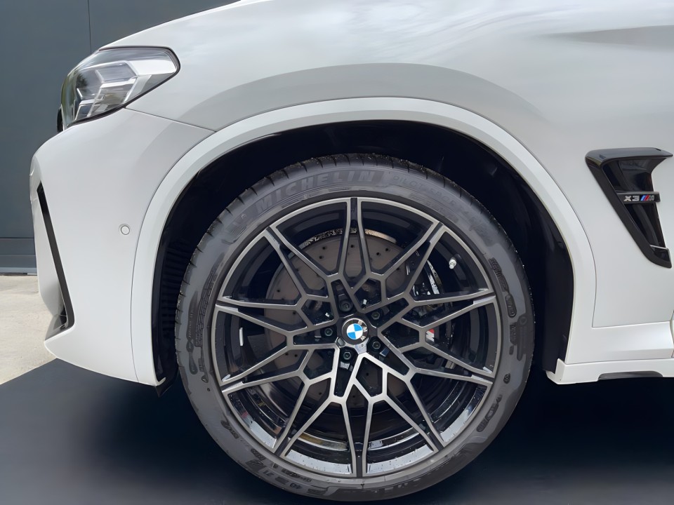 BMW X3 M Competition - foto 18
