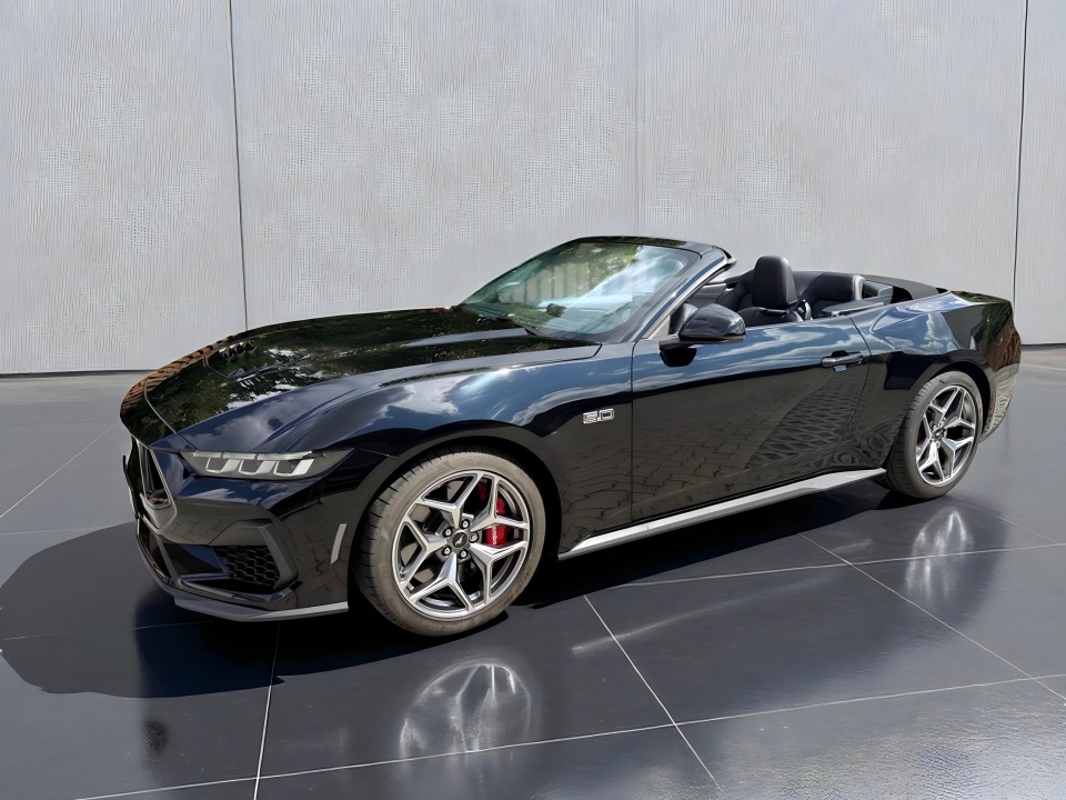 Ford Mustang GT 5.0 V8 - foto 14