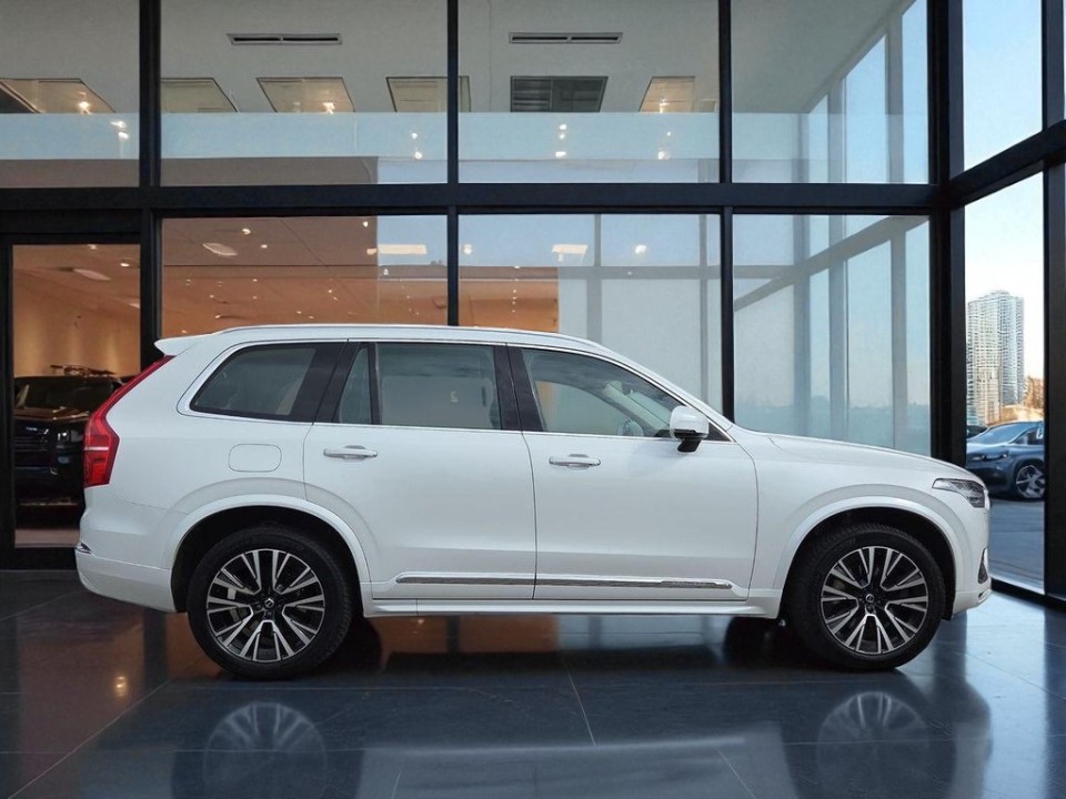 Volvo XC 90 T8 Recharge AWD Ultimate Bright (2)