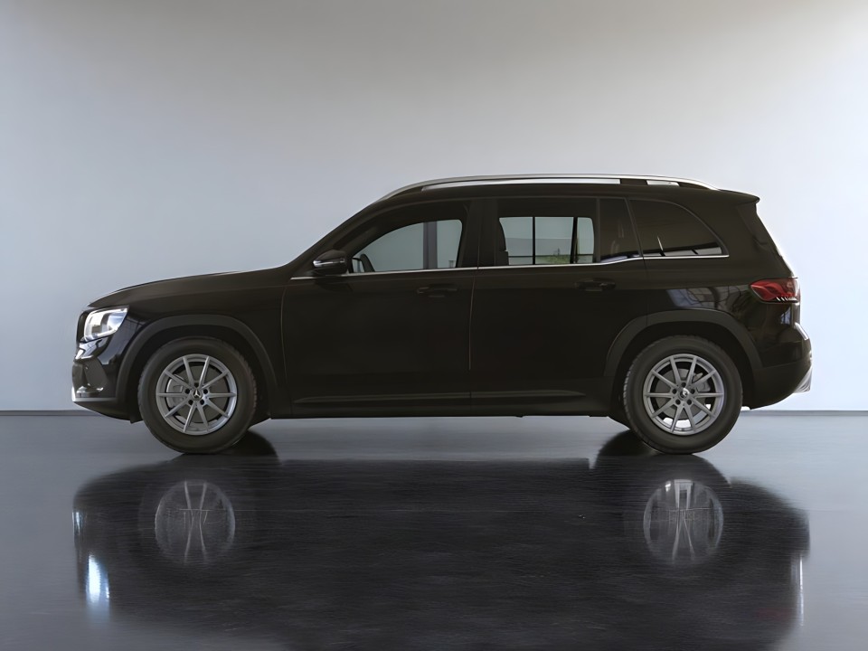 Mercedes-Benz GLB 200d 4MATIC (3)