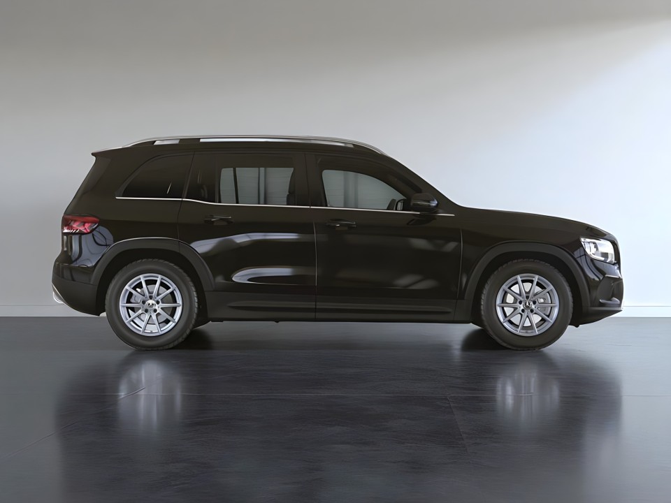 Mercedes-Benz GLB 200d 4MATIC (5)