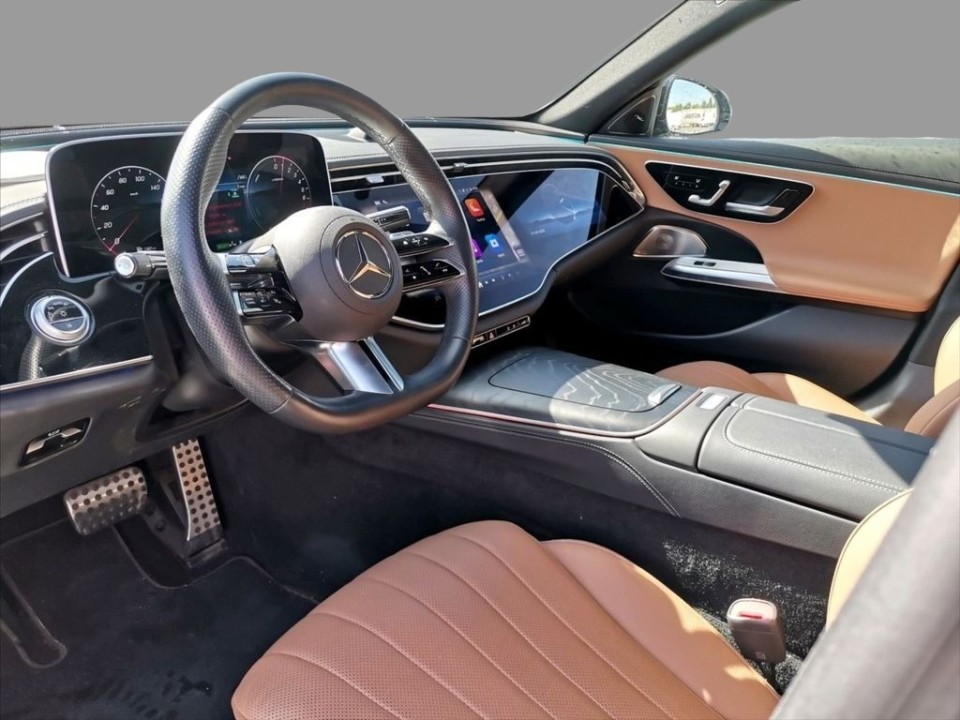 Mercedes-Benz E 400e 4MATIC AMG Line - foto 7