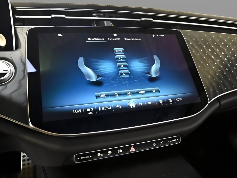 Mercedes-Benz E 300e AMG Line - foto 13