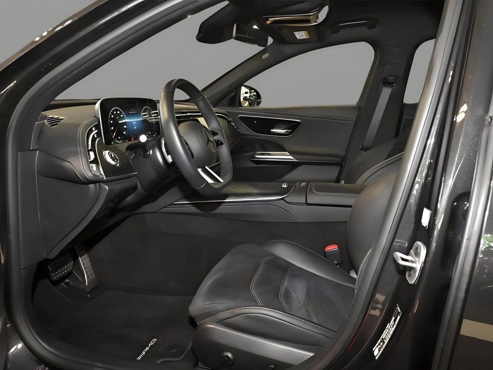 Mercedes-Benz E 300e AMG Line (3)