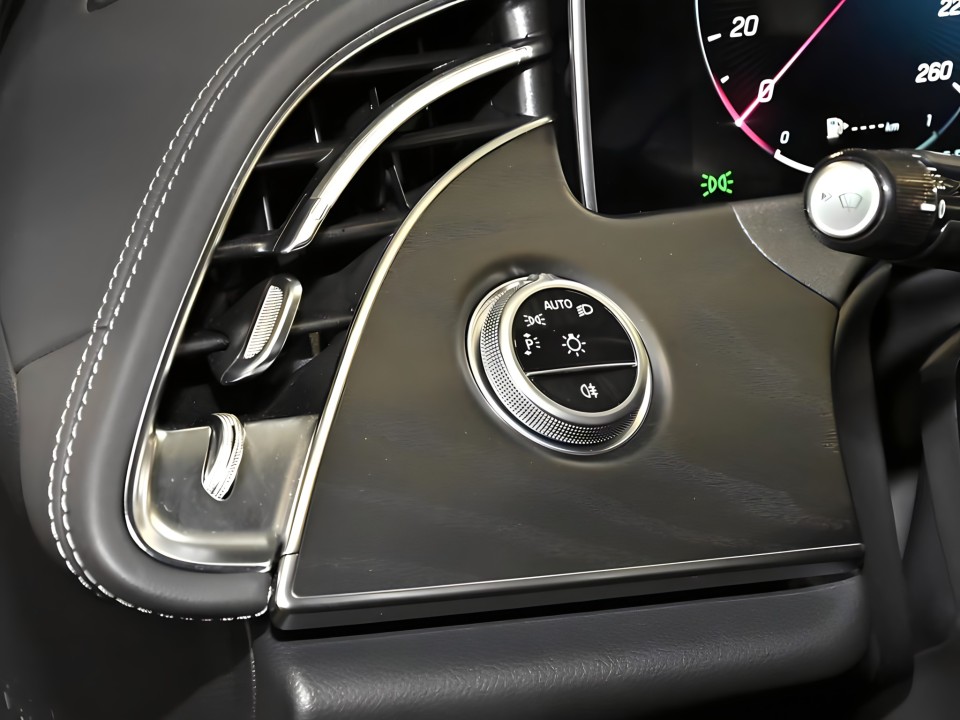 Mercedes-Benz E 300e AMG Line - foto 13