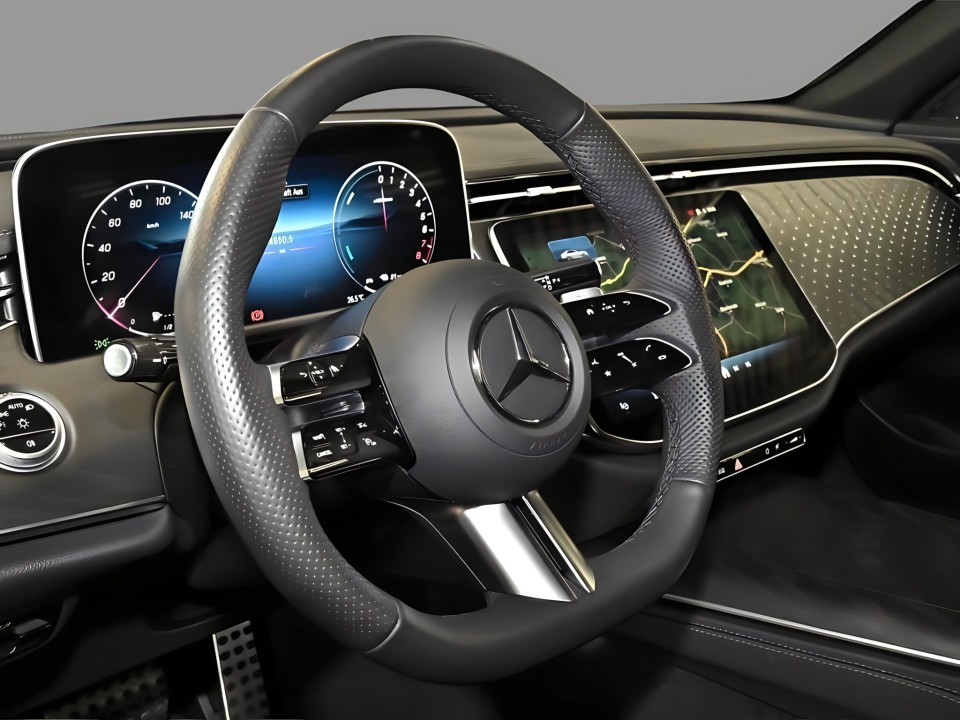 Mercedes-Benz E 300e AMG Line - foto 7