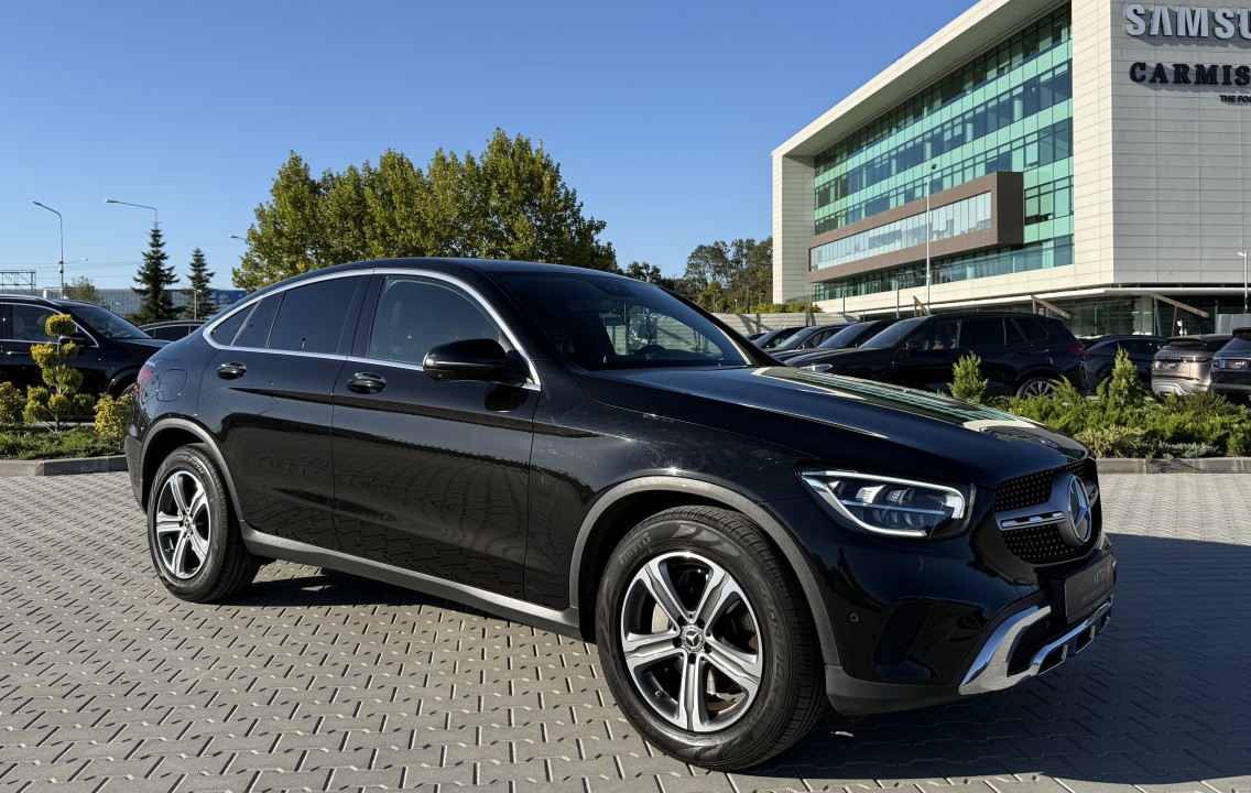Mercedes-Benz GLC Coupe 220d 4MATIC (1)