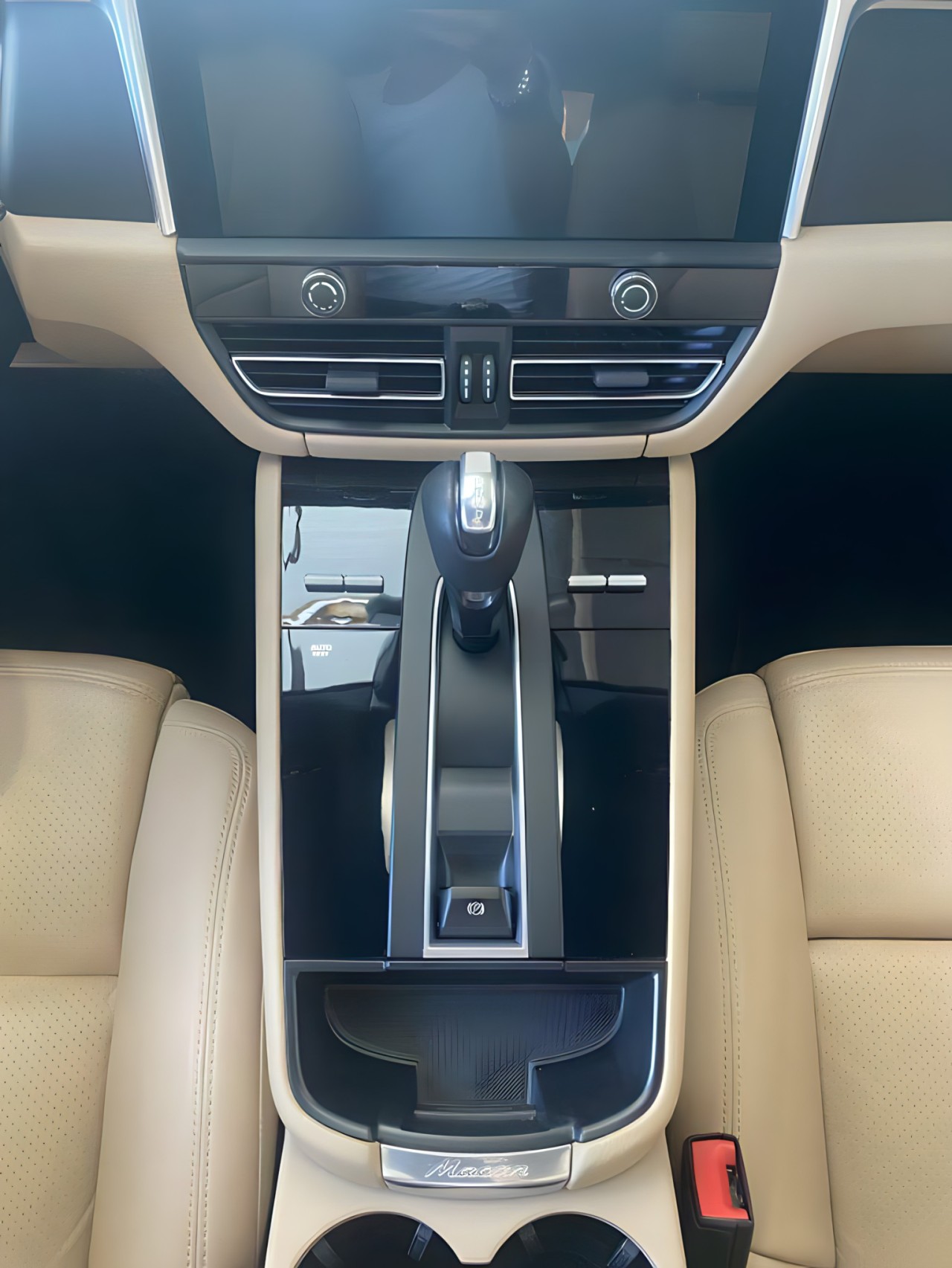 Porsche Macan - foto 14