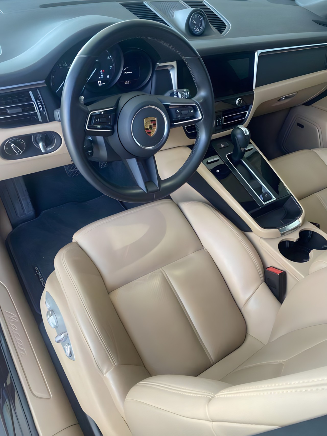 Porsche Macan - foto 12