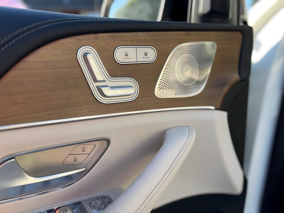 Mercedes-Benz GLE Coupe 350d 4MATIC AMG - foto 35