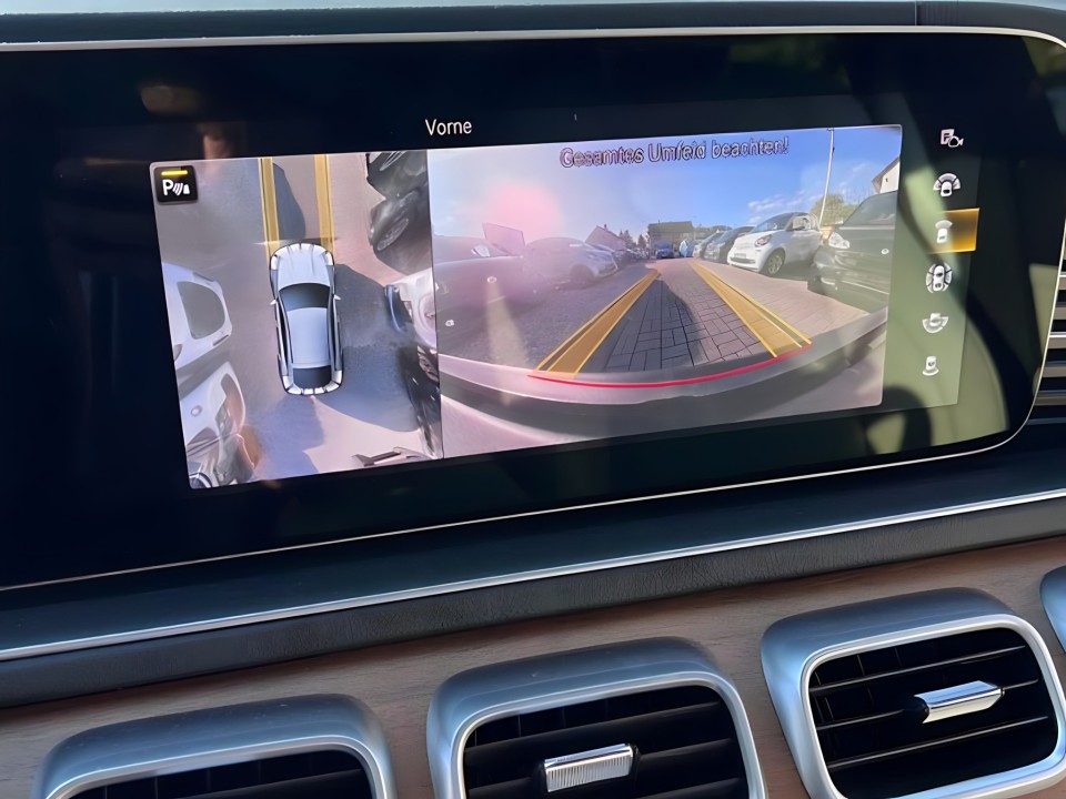 Mercedes-Benz GLE Coupe 350d 4MATIC AMG - foto 37