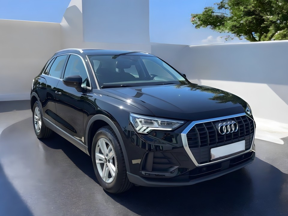 Audi Q3 35TFSI S-tronic (1)