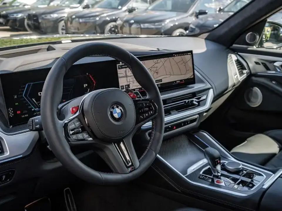 BMW XM (5)