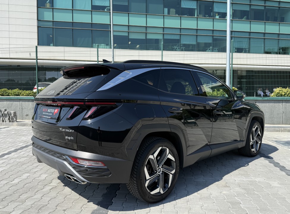 Hyundai Tucson PHEV 4WD TREND (3)
