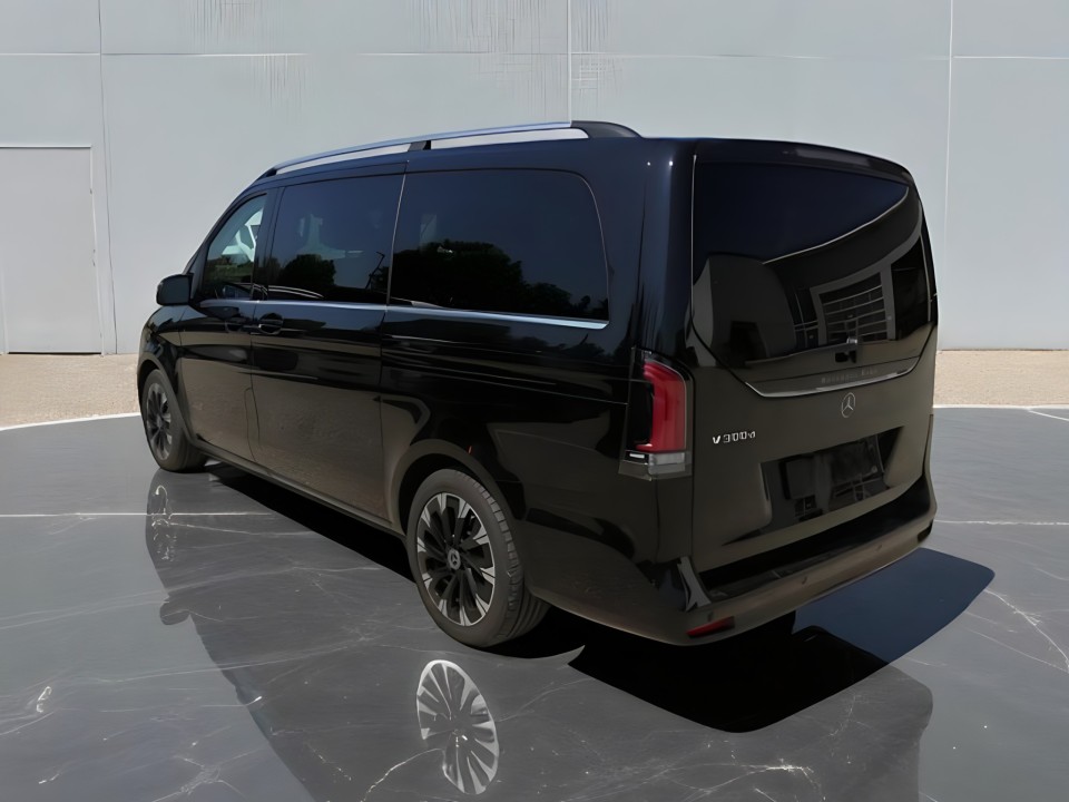 Mercedes-Benz V 300d Avantgarde (5)