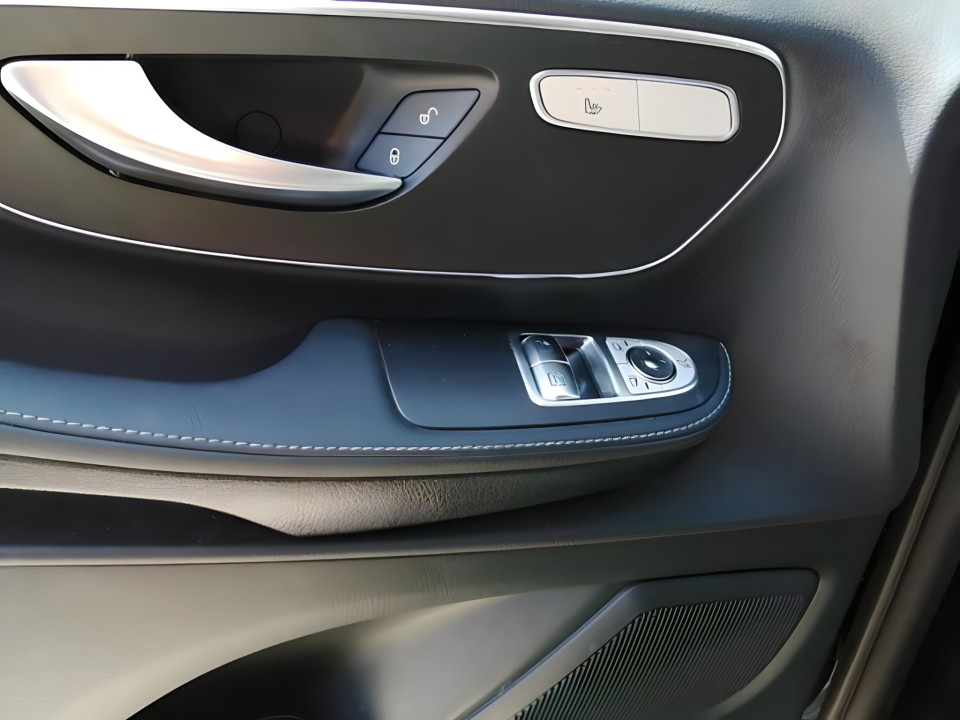 Mercedes-Benz V 300d Avantgarde - foto 15