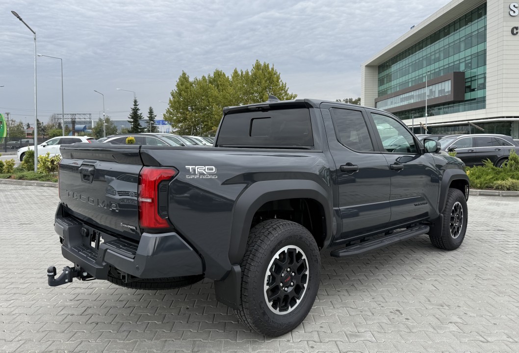 Toyota Tacoma TRD (3)