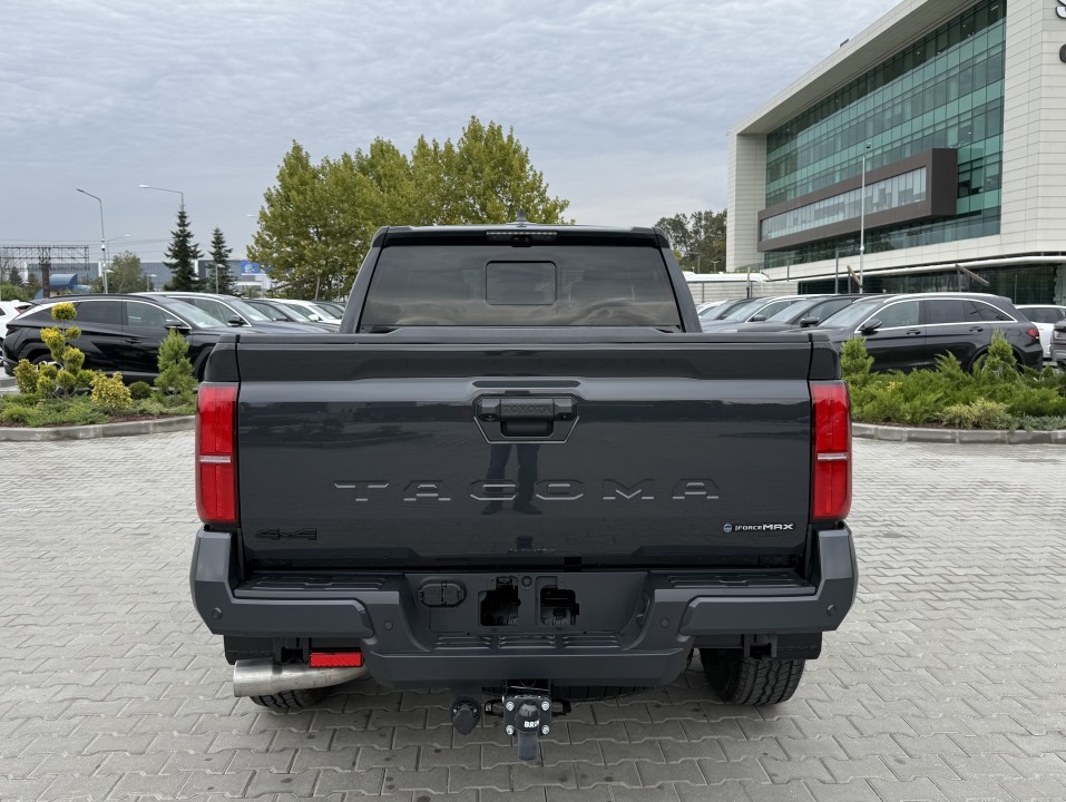 Toyota Tacoma TRD (4)