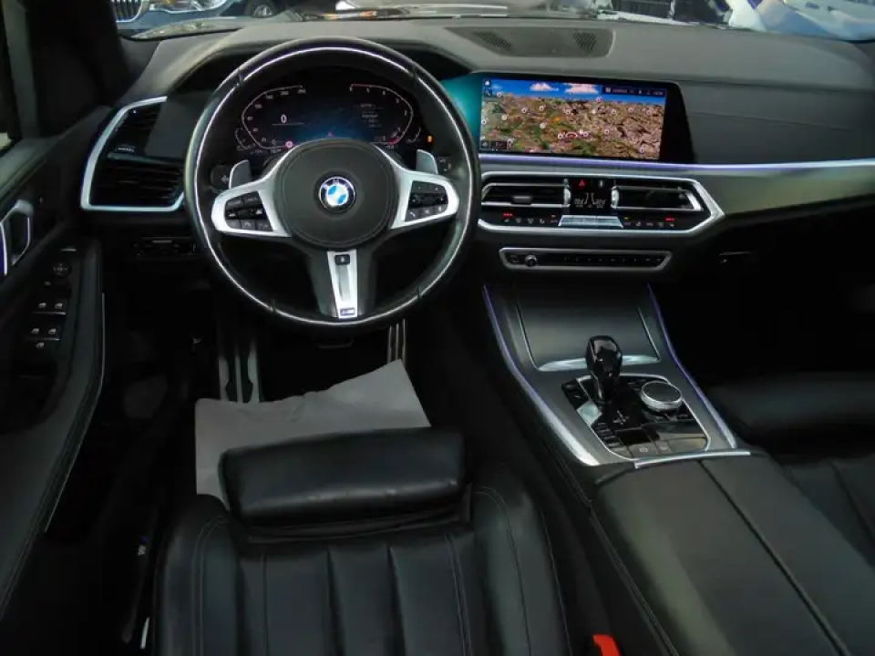 BMW X5 xDrive40d - foto 8
