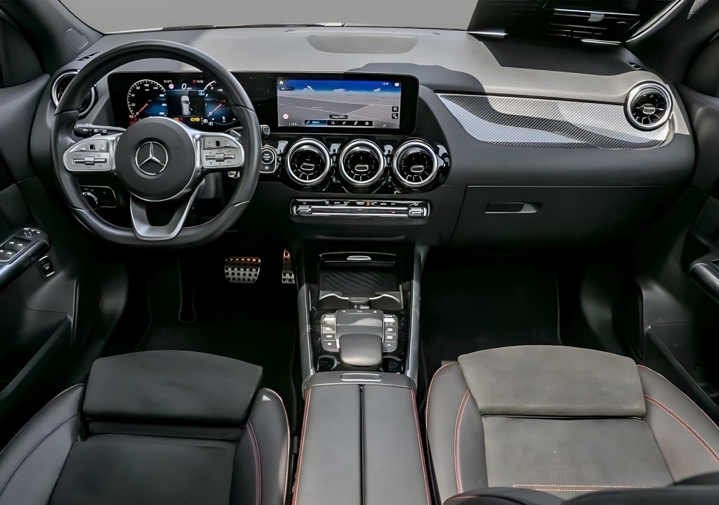 Mercedes-Benz GLA 250 AMG - foto 6