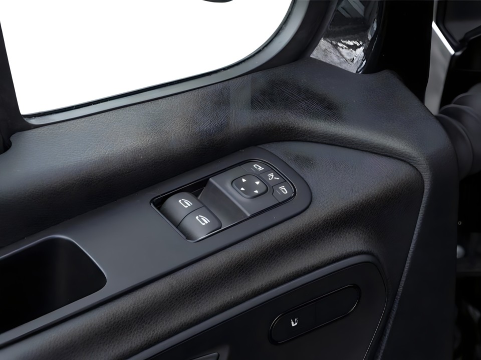 Mercedes-Benz Sprinter Tourer 319CDI - foto 11