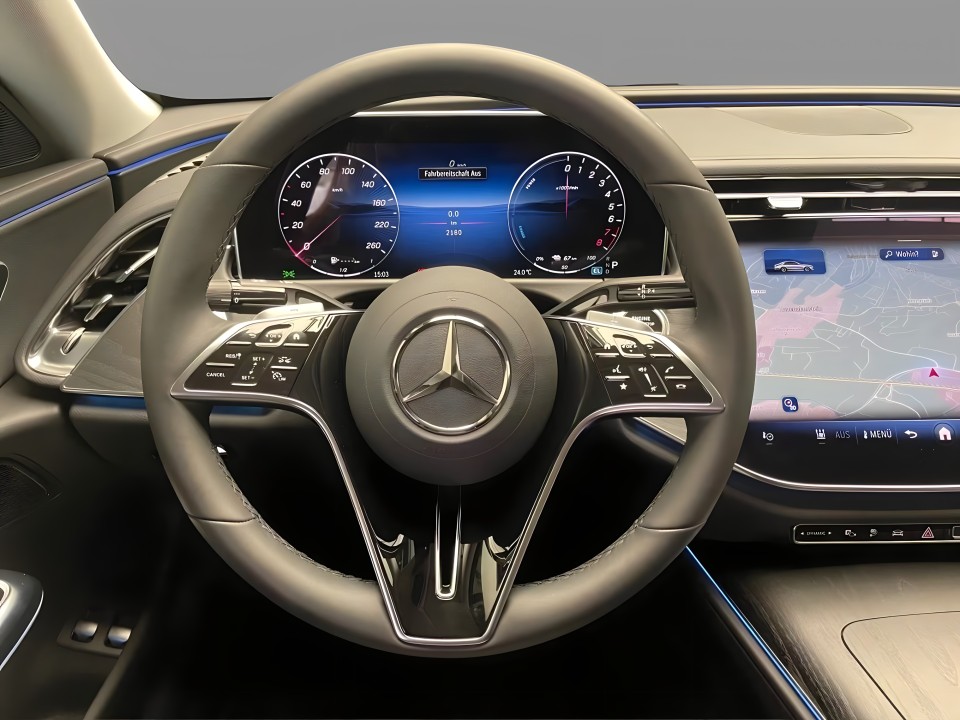 Mercedes-Benz E 300e 4MATIC Avantgarde (5)