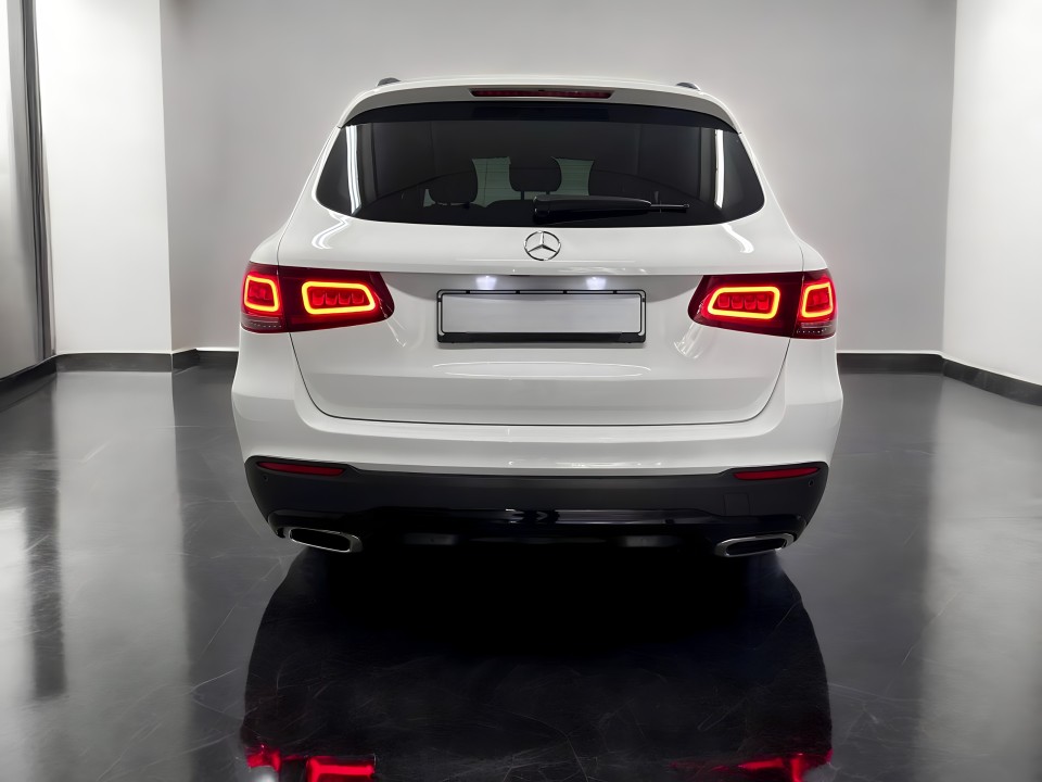 Mercedes-Benz GLC 300 4MATIC (3)