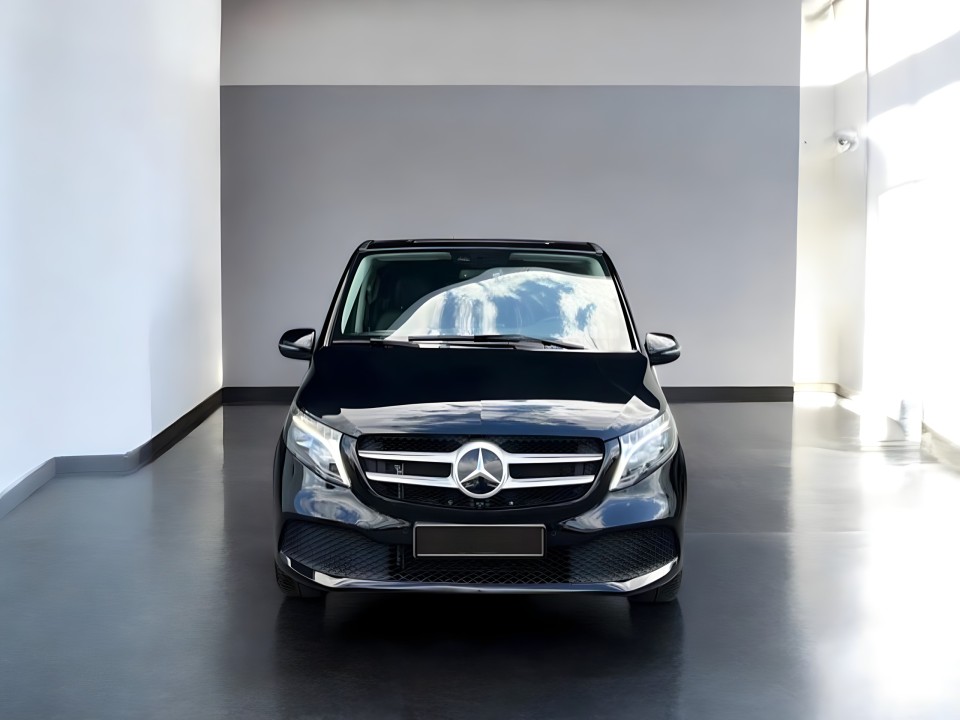 Mercedes-Benz V 220d Long (2)