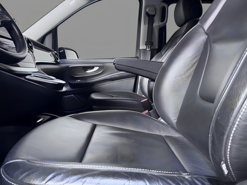 Mercedes-Benz V 220d Extralong - foto 10