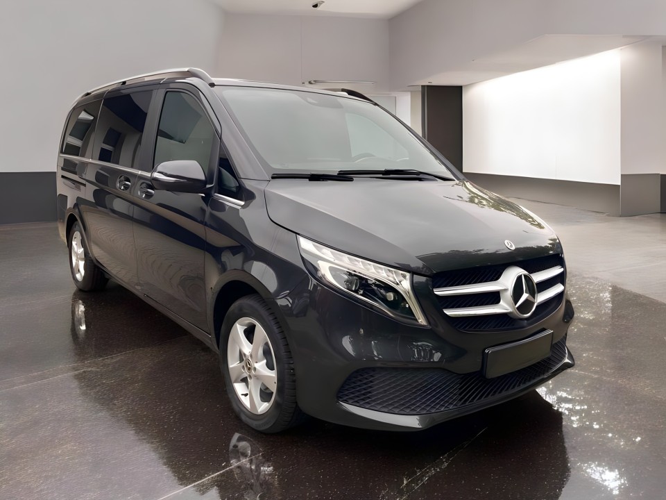 Mercedes-Benz V 220d Avantgarde Long (1)