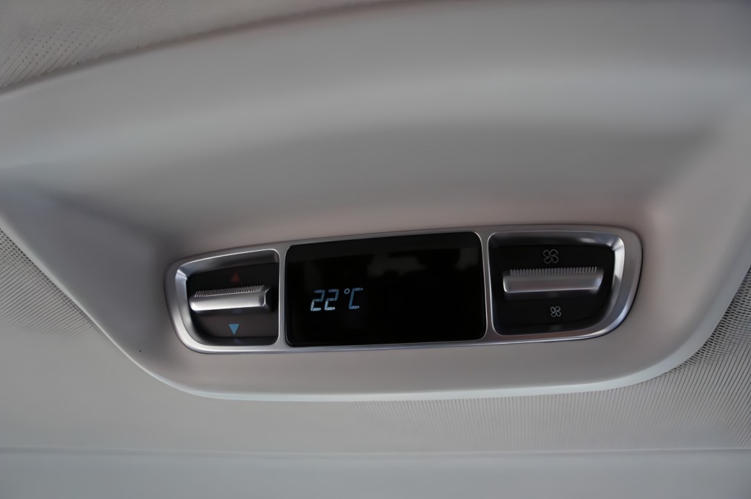 Mercedes-Benz V 220d 4MATIC Edition Long - foto 15