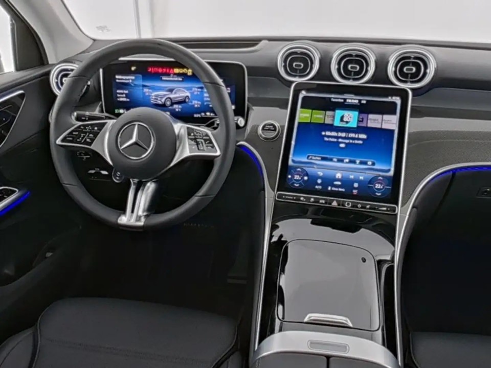 Mercedes-Benz GLC Coupe 300e 4MATIC Avantgarde (4)