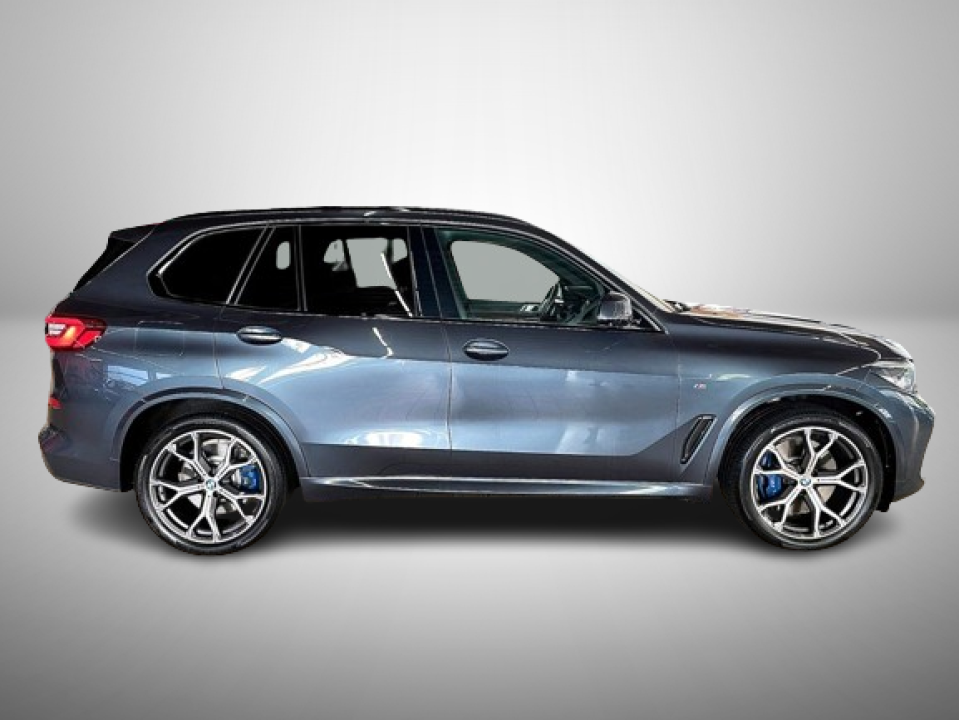 BMW X5 xDrive 30d M-Sport (2)