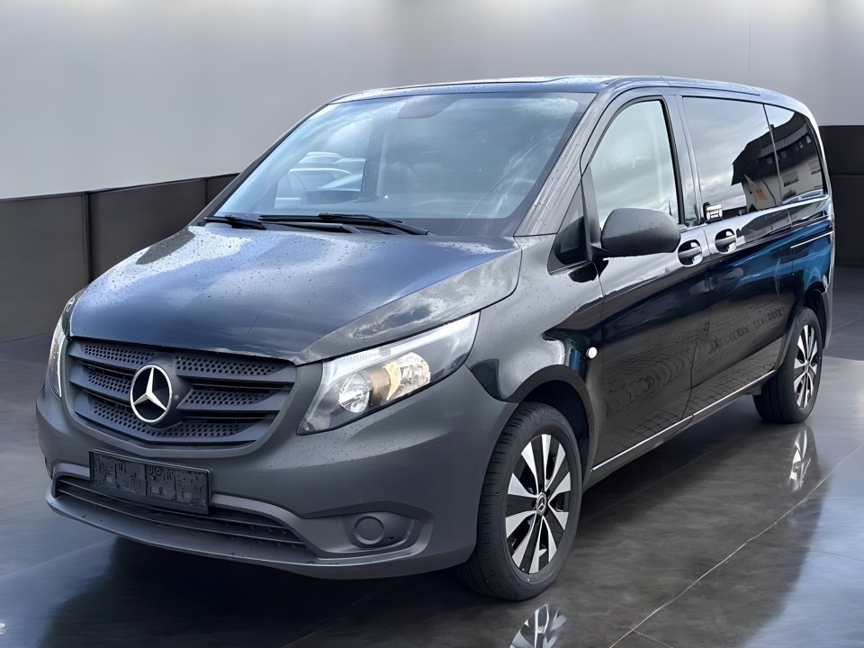 Mercedes-Benz Vito Tourer 119 CDI (1)
