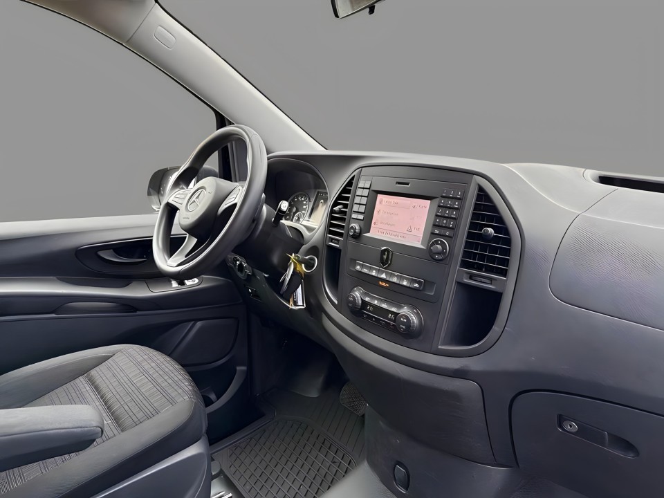 Mercedes-Benz Vito Tourer 119 CDI (5)