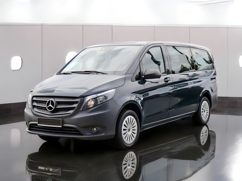 Mercedes-Benz Vito Tourer 114CDI 4x4 Long (1)