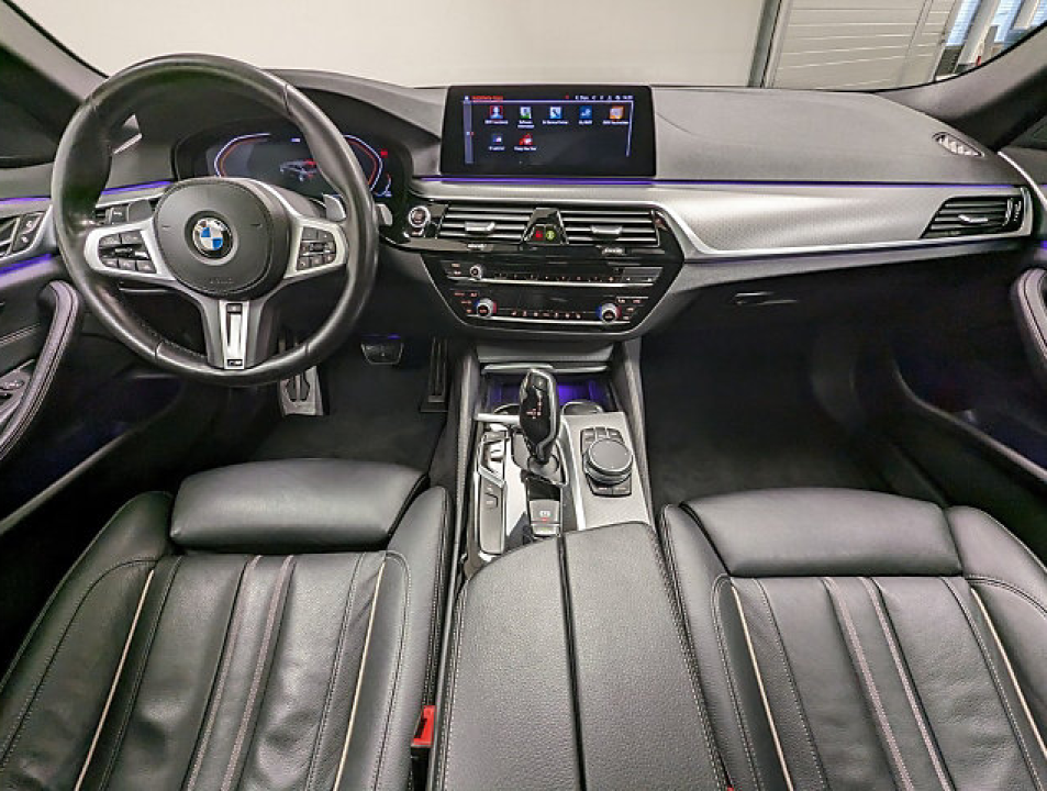 BMW Seria 5 530d sDrive M-Sport (5)