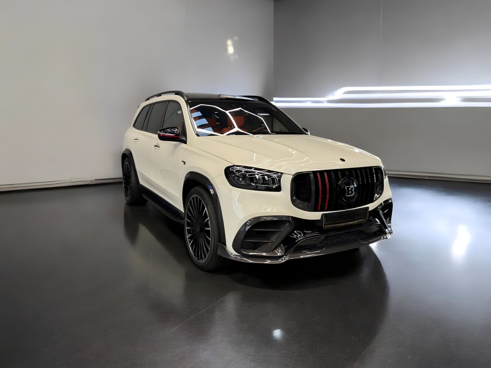 Mercedes-Benz BRABUS GLS 800 (1)