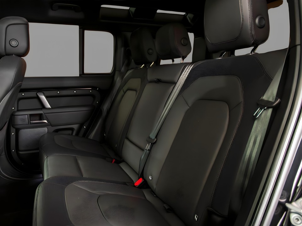 Land Rover Defender 110 X-Dynamic HSE P400e - foto 10