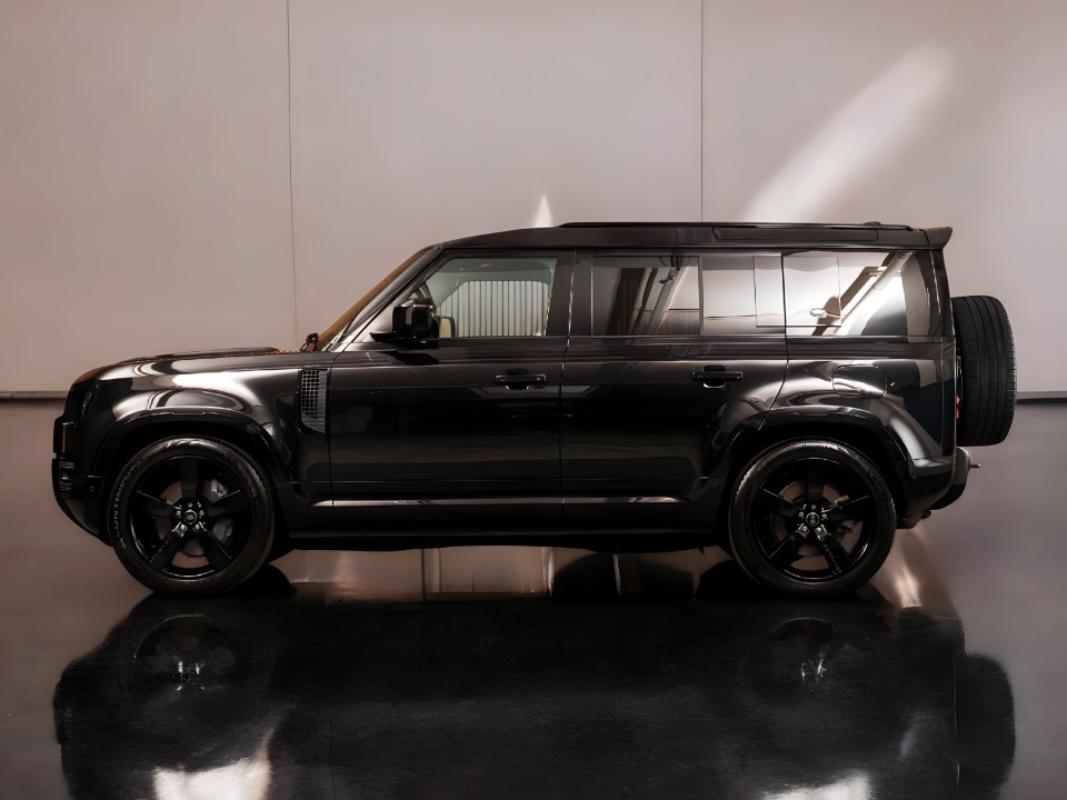 Land Rover Defender 110 X-Dynamic HSE P400e - foto 6