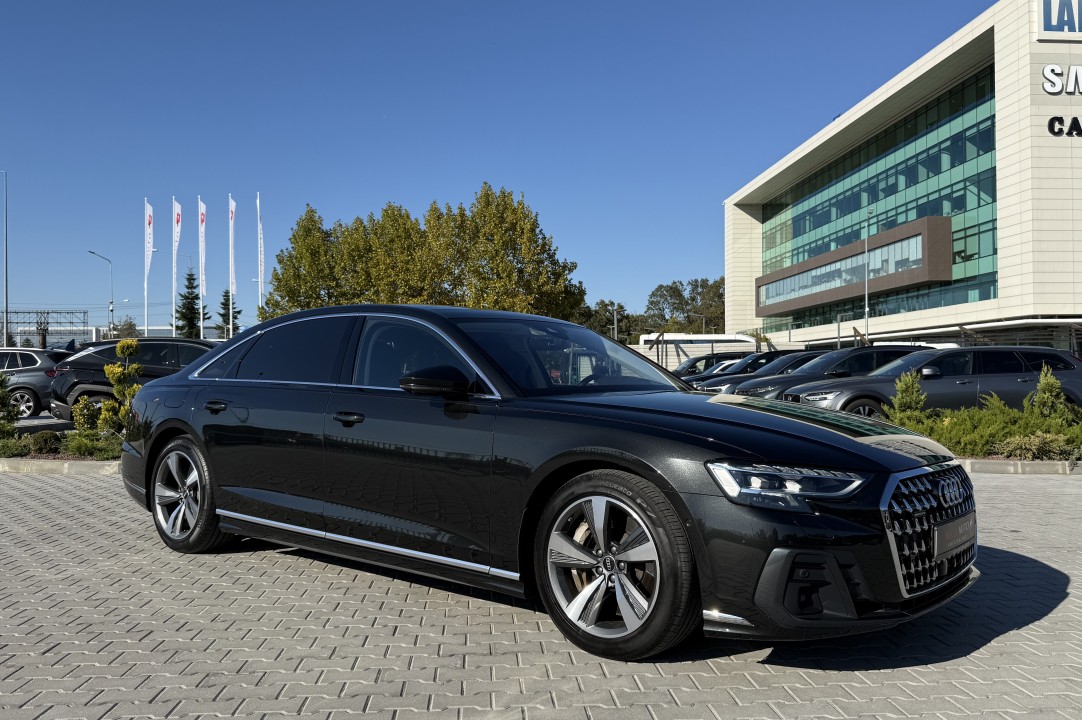 Audi A8 60 TFSIe Quattro Tiptronic (1)