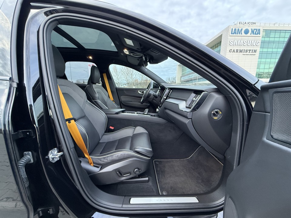 Volvo XC 60 T8 Recharge AWD Polestar Engineered - foto 15