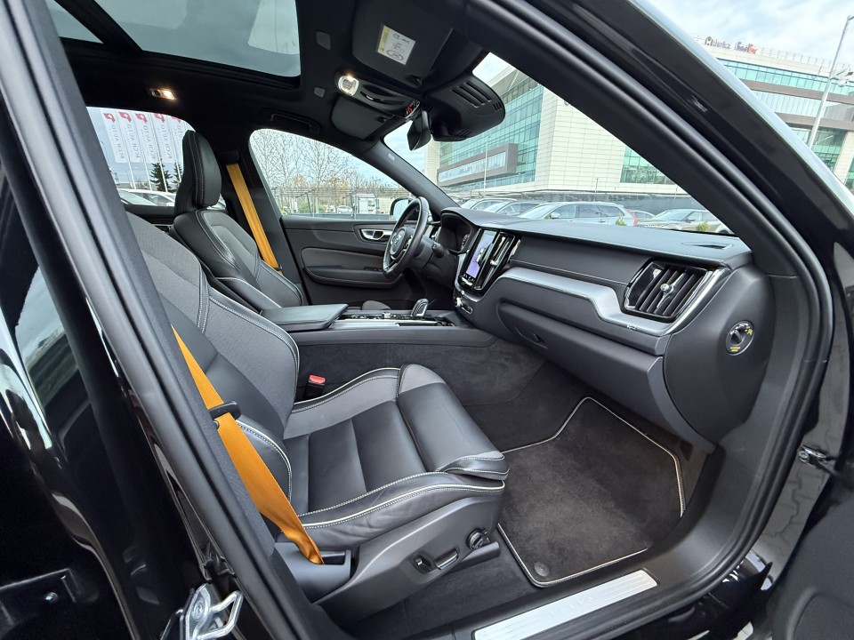 Volvo XC 60 T8 Recharge AWD Polestar Engineered - foto 17