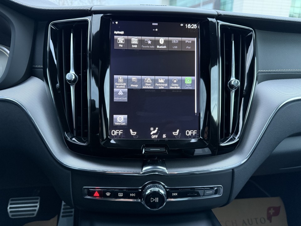 Volvo XC 60 T8 Recharge AWD Polestar Engineered - foto 28