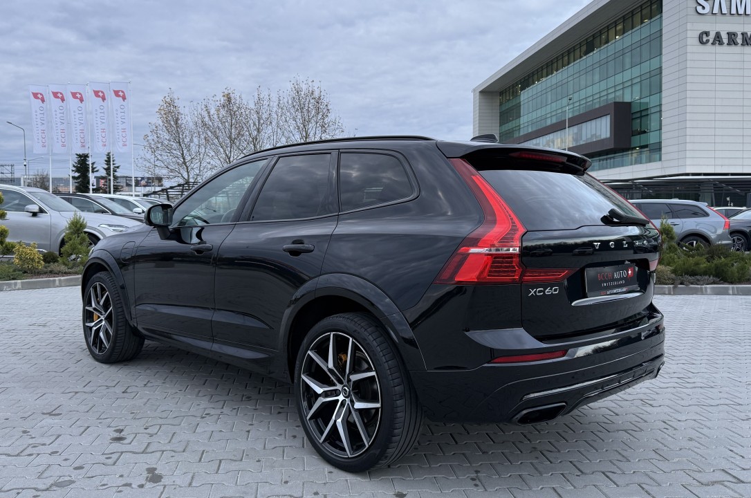 Volvo XC 60 T8 Recharge AWD Polestar Engineered (5)